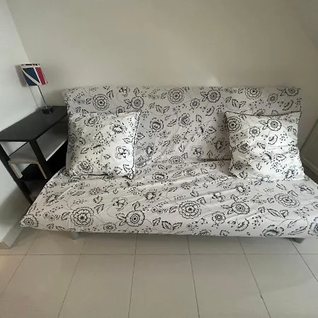 F2 Situe Entre Paris Et Eurodisney Proche De La Ligne Rer A A Apartment Bry-sur-Marne